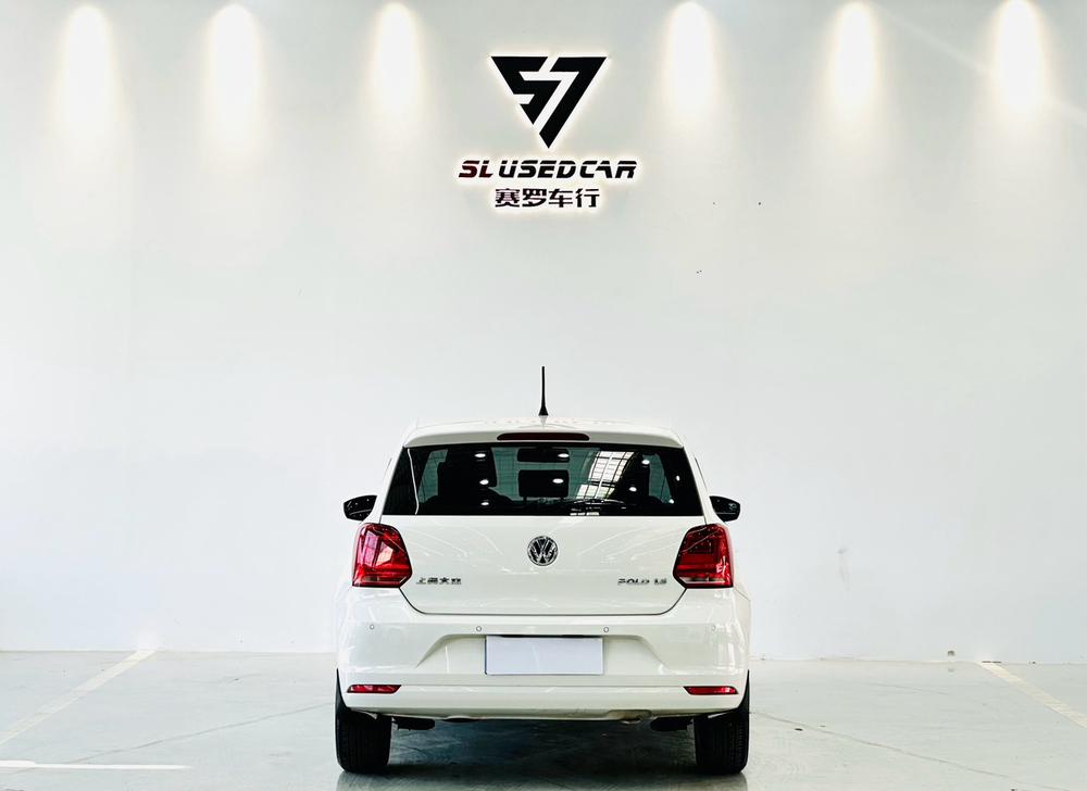 Volkswagen Polo 2016 car image #5
