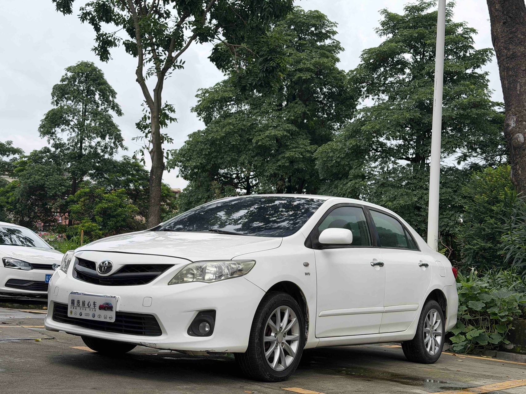 Toyota Corolla 2011 Toyota Corolla 2011 car image