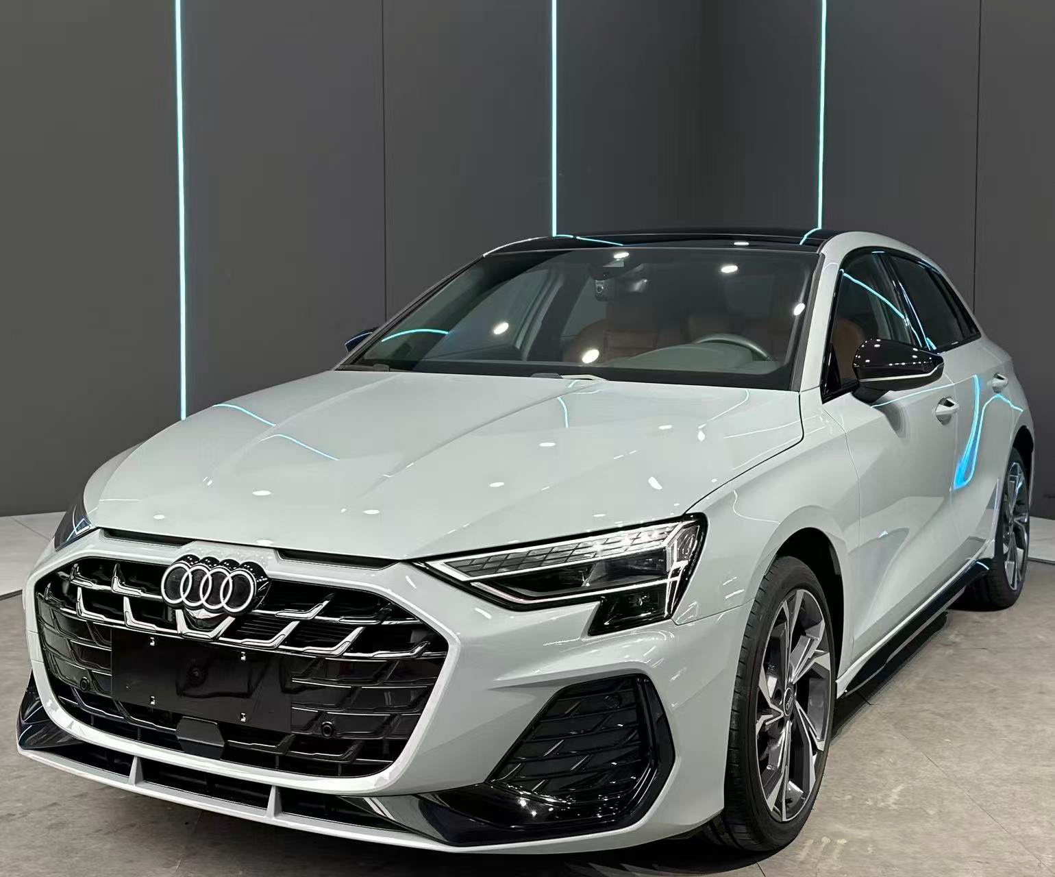 2025 2025 immagine di auto