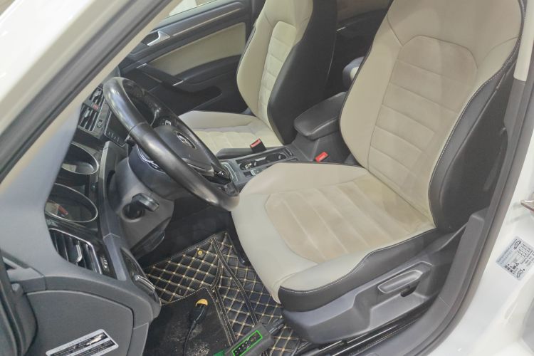 Volkswagen Golf 2017 imagen de coche #18