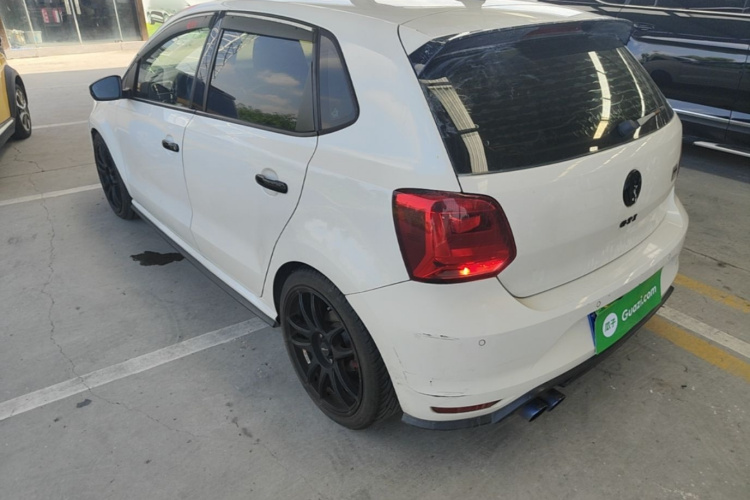 Volkswagen Polo 2015 #5 Volkswagen Polo 2015 car image #5