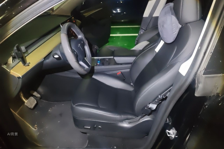 Tesla Model Y 2023 #17 Tesla Model Y 2023 car image #17
