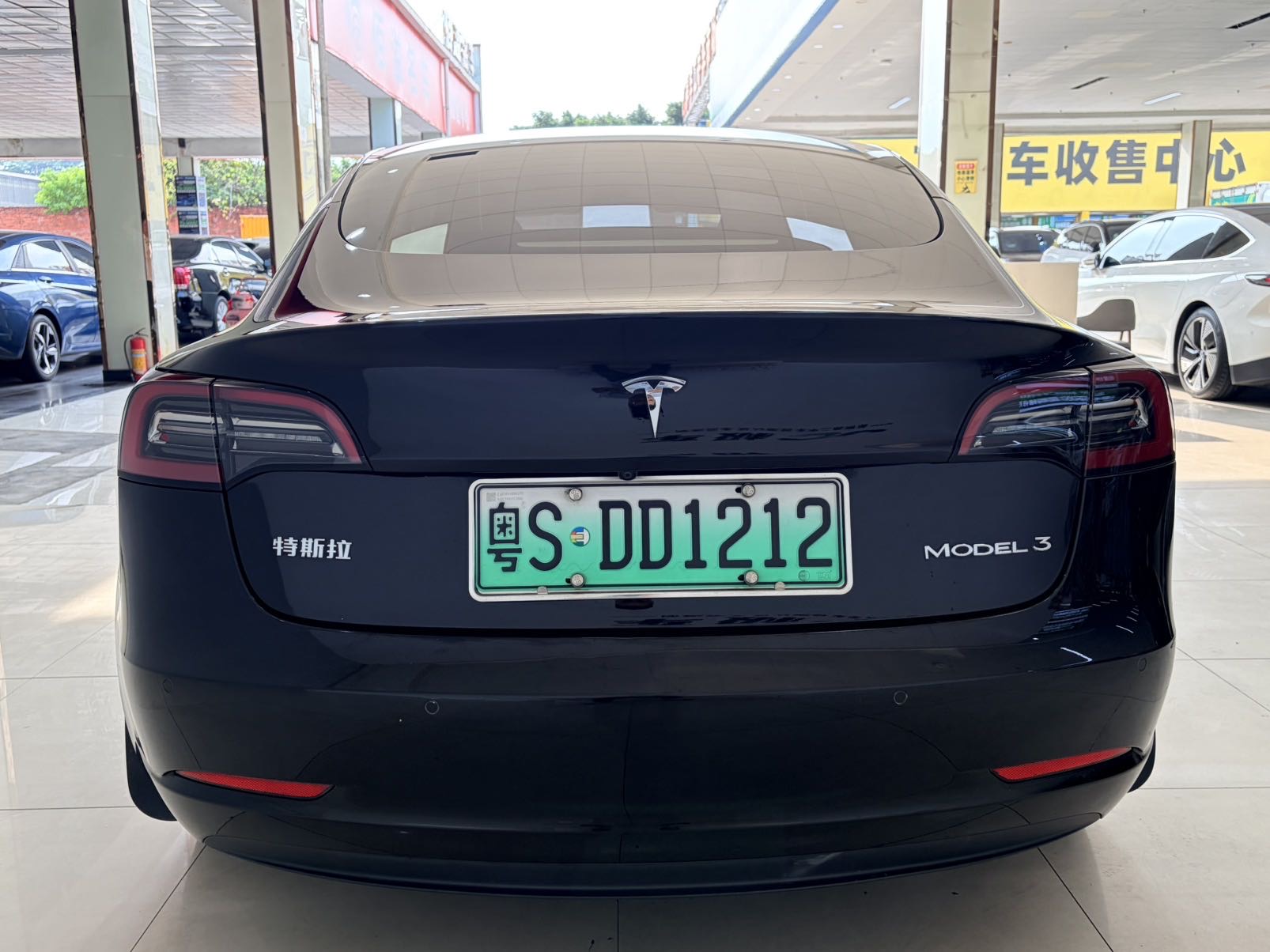Tesla Model 3 2023 #6 Tesla Model 3 2023 car image #6