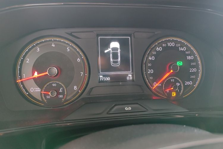 Volkswagen Lavida 2019 car image #12