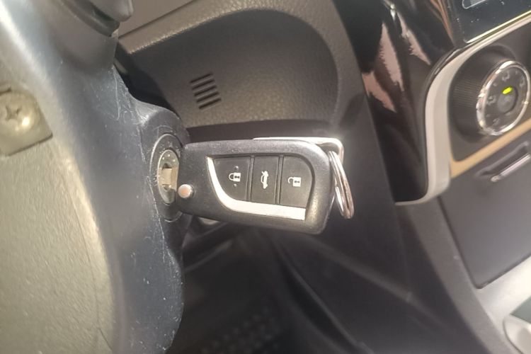 Toyota Corolla 2017 car image #9