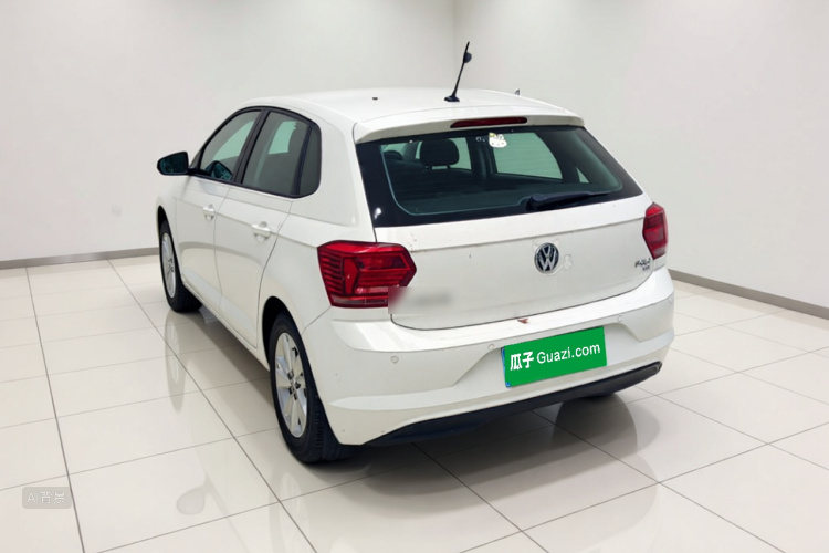 Volkswagen Polo 2021 car image #5