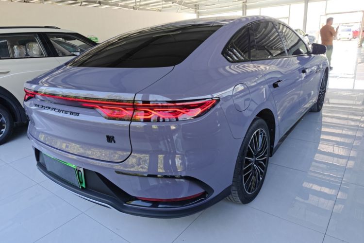 BYD Han 2023 car image #7