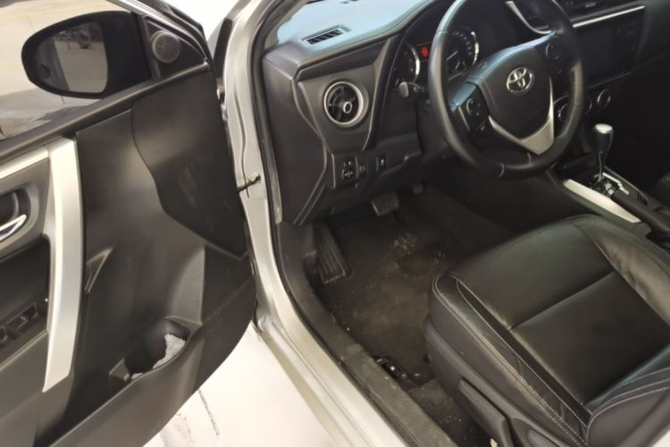 Toyota Corolla 2018 #16 Toyota Corolla 2018 car image #16