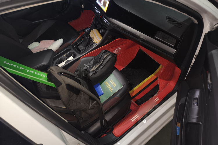 Volkswagen Bora 2020 car image #21
