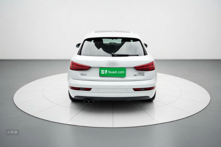 Audi Q3 2016 car image #6
