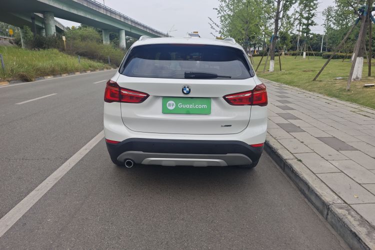 BMW X1 2019 #6 BMW X1 2019 car image #6