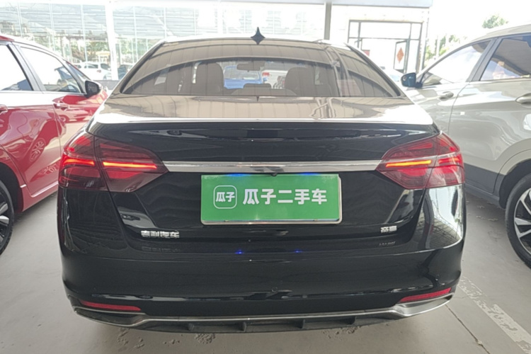 GEELY Emgrand 2019 #6 GEELY Emgrand 2019 صورة سيارة #6
