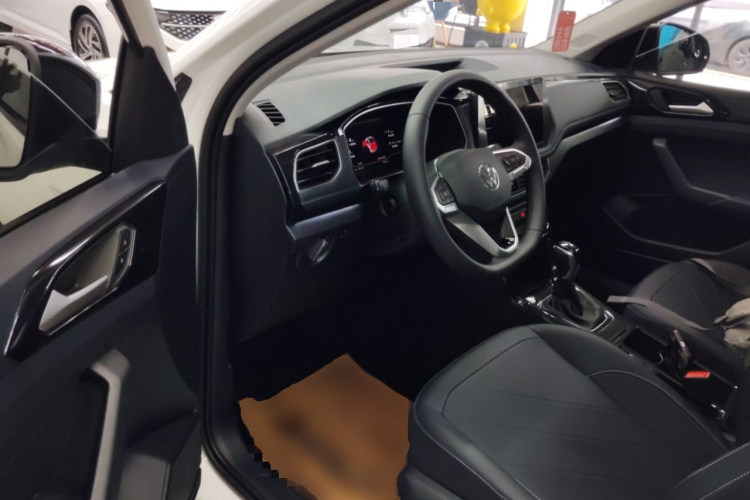 Volkswagen Tharu 2026 imagem de carro #16