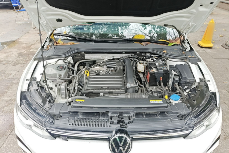 Volkswagen Golf 2020 #20 Volkswagen Golf 2020 car image #20