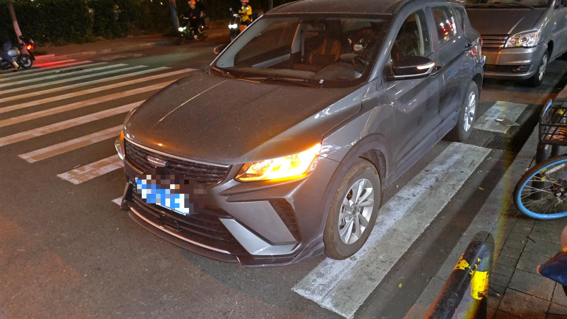 GEELY Coolray 2025 car image 