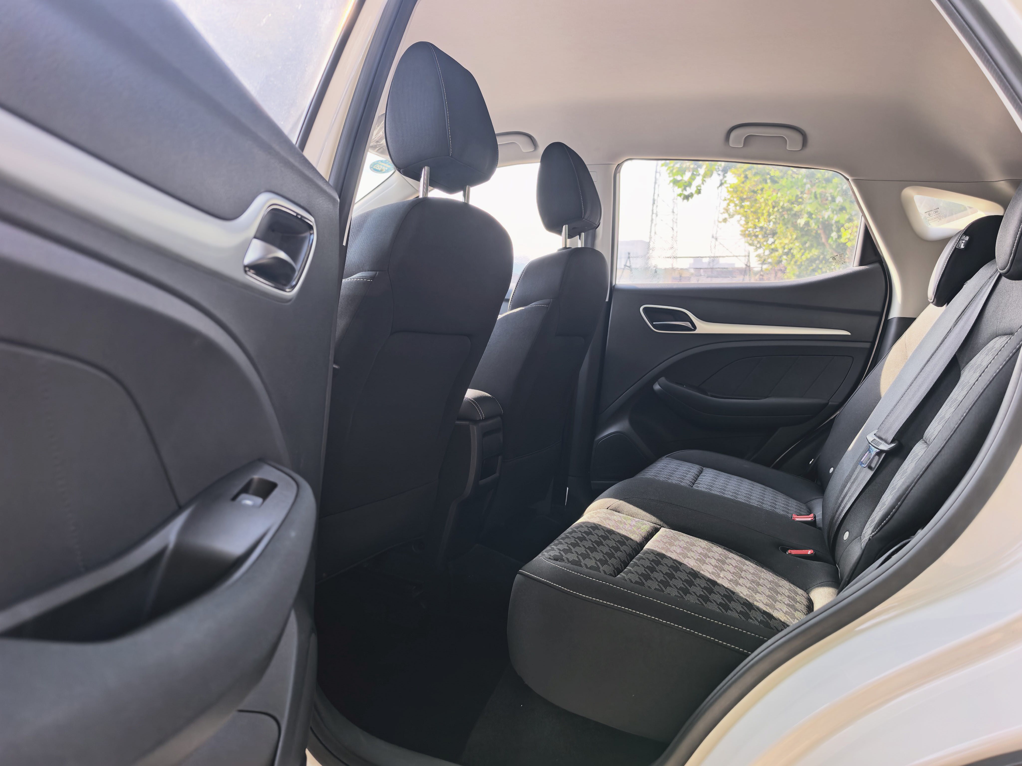 MG ZS 2019 immagine di auto #3