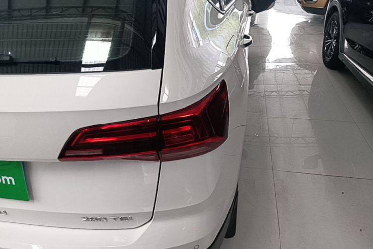 Volkswagen Tharu 2023 car image #8