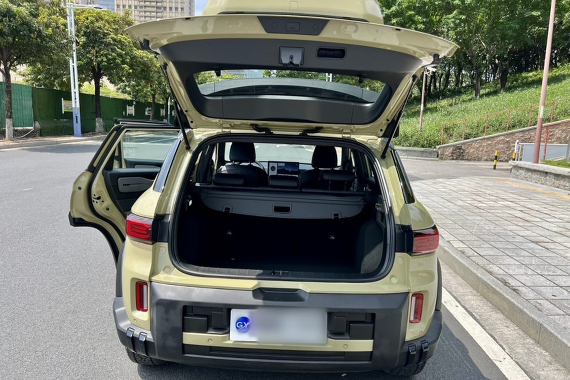 GEELY Cowboy 2024 car image #2
