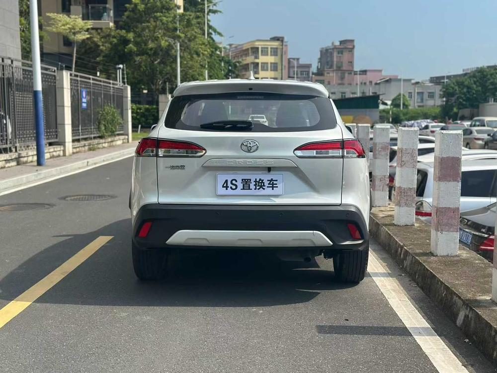 Toyota Corolla Cross 2023 immagine di auto #5