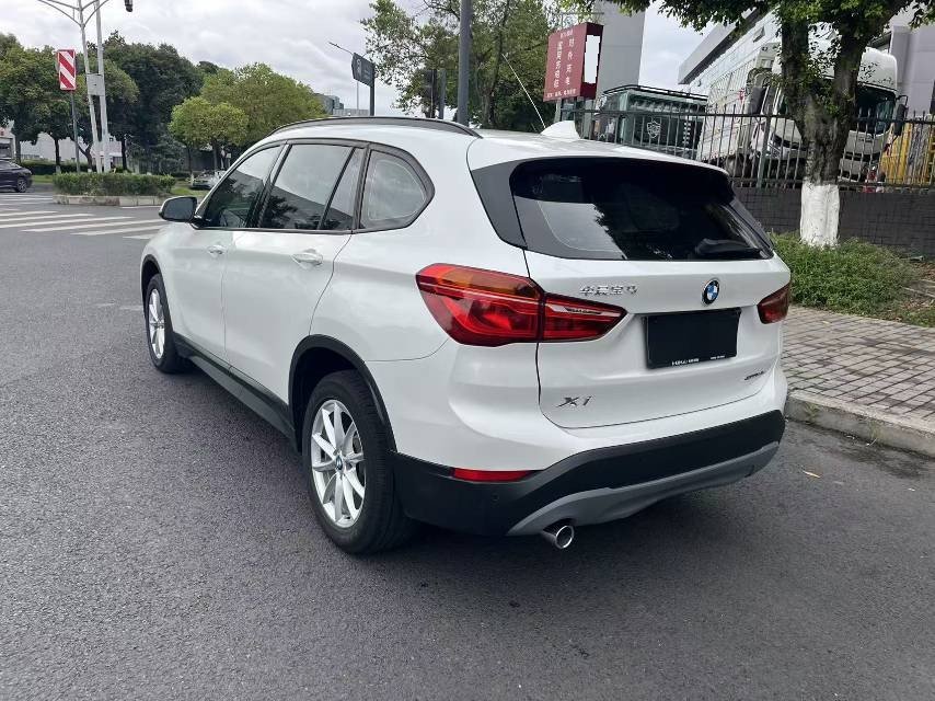 BMW X1 2019 image de voiture #4