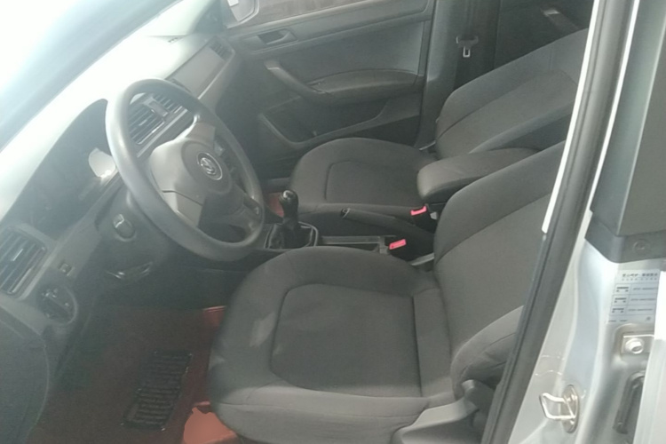 Volkswagen Santana 2015 car image #15