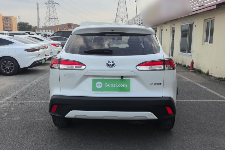 Toyota Corolla Cross 2023 #6 Toyota Corolla Cross 2023 صورة سيارة #6