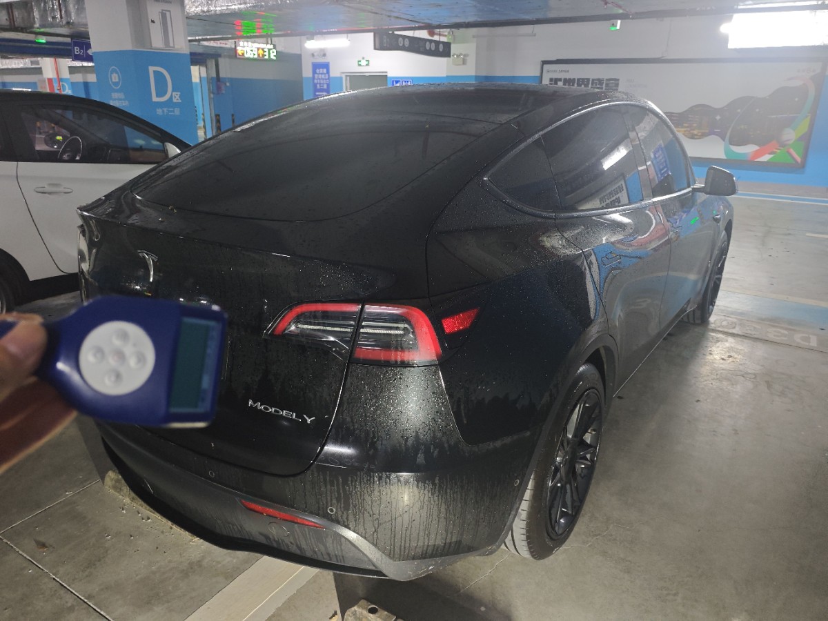 Tesla Model Y 2024 #2 Tesla Model Y 2024 car image #2