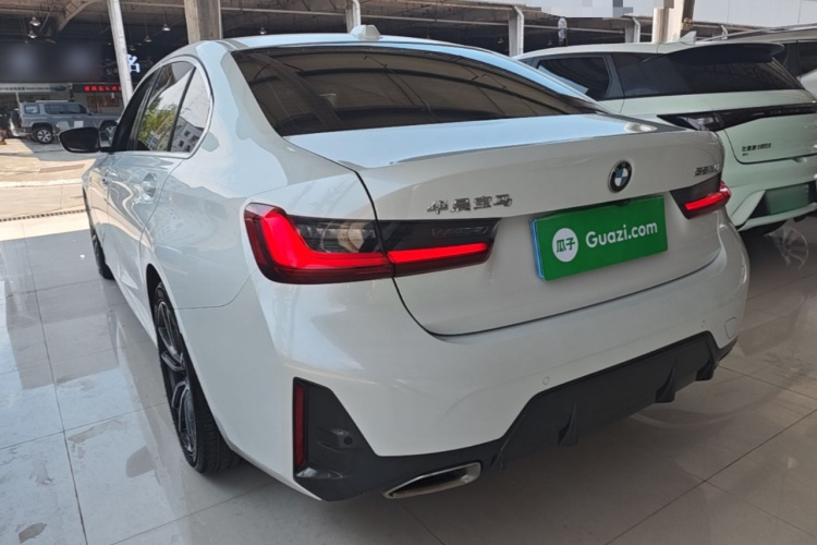 BMW 3 Series 2023 #5 BMW 3 Series 2023 car image #5