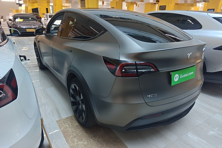 Tesla Model Y 2021 #7 Tesla Model Y 2021 car image #7