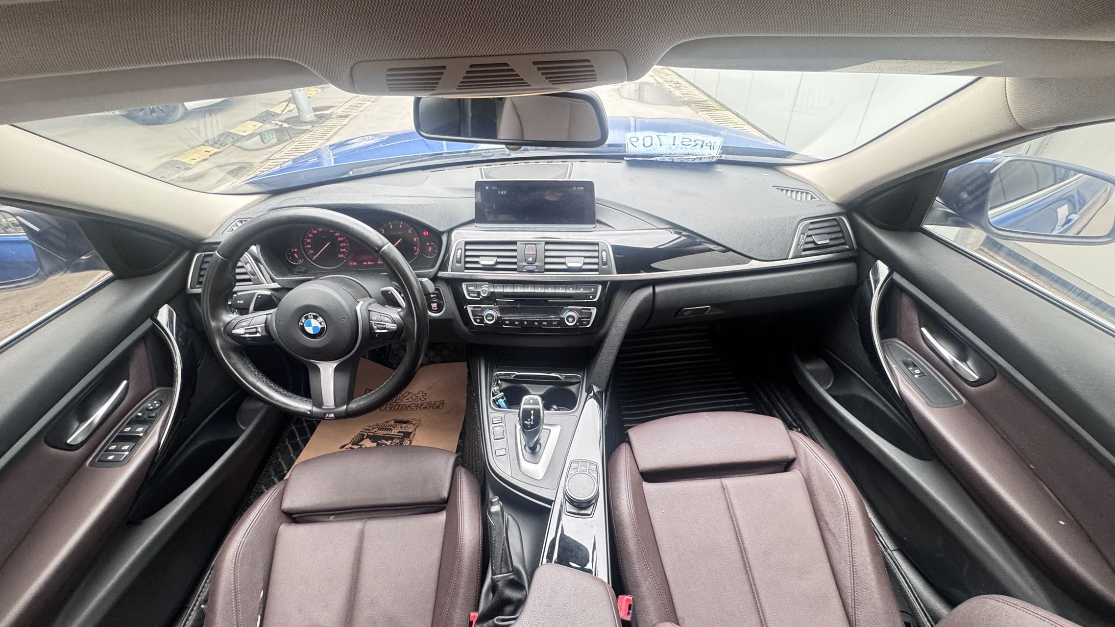 BMW 3 Series 2019 car image #6