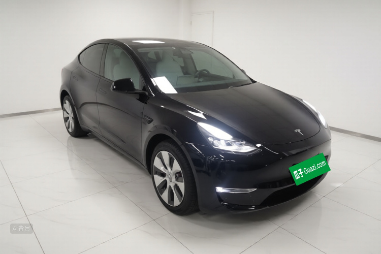 Tesla Model Y 2022 #4 Tesla Model Y 2022 car image #4