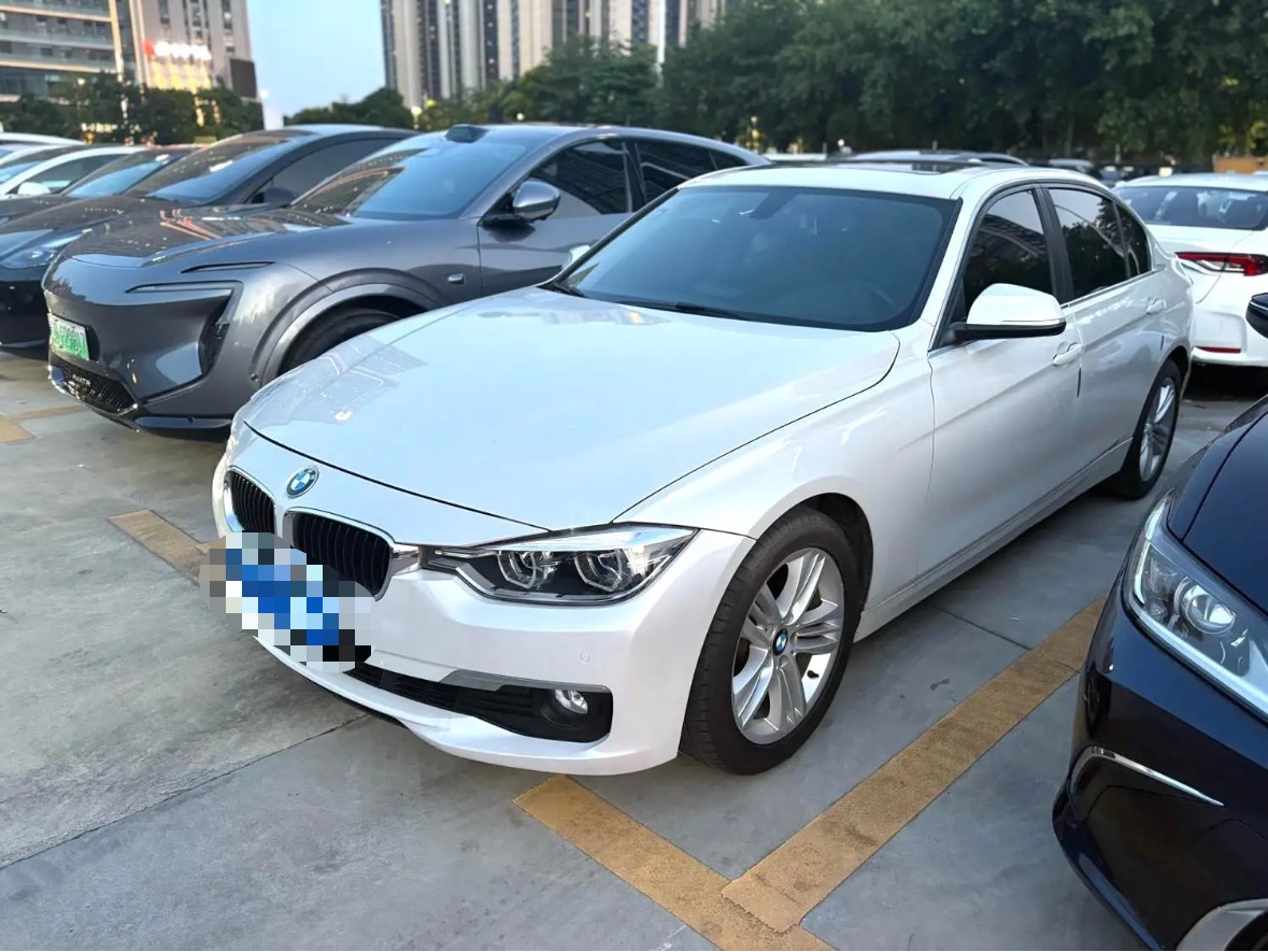 2017 2017 immagine di auto