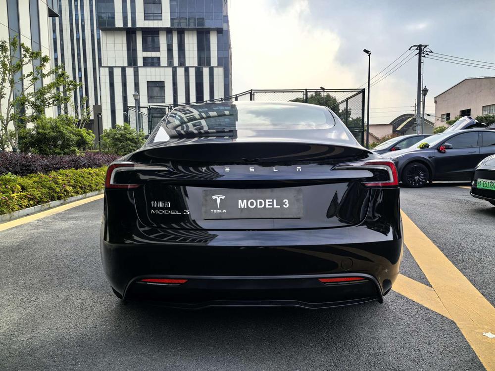 Tesla Model 3 2025 #5 Tesla Model 3 2025 car image #5
