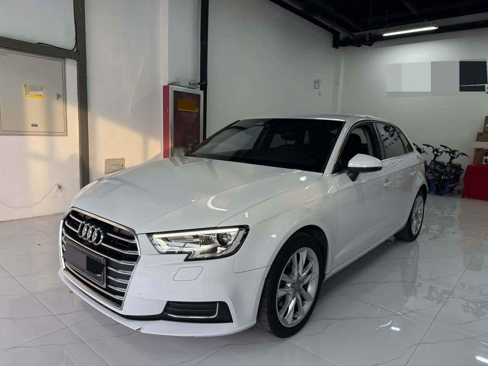 2019 2019 car image