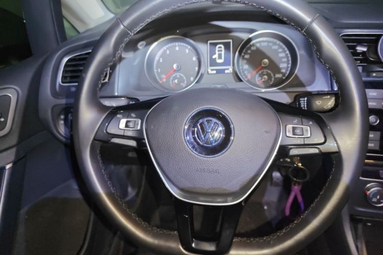Volkswagen Golf 2019 #11 Volkswagen Golf 2019 car image #11