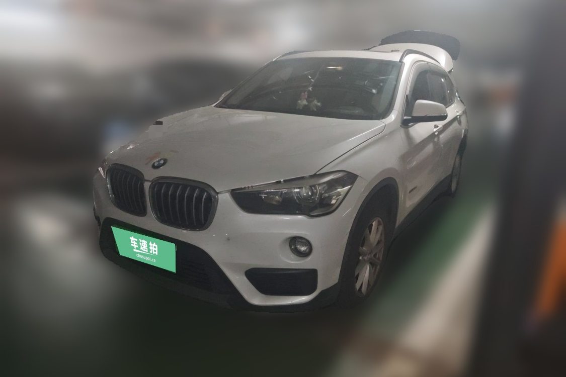 BMW X1 2017 BMW X1 2017 car image