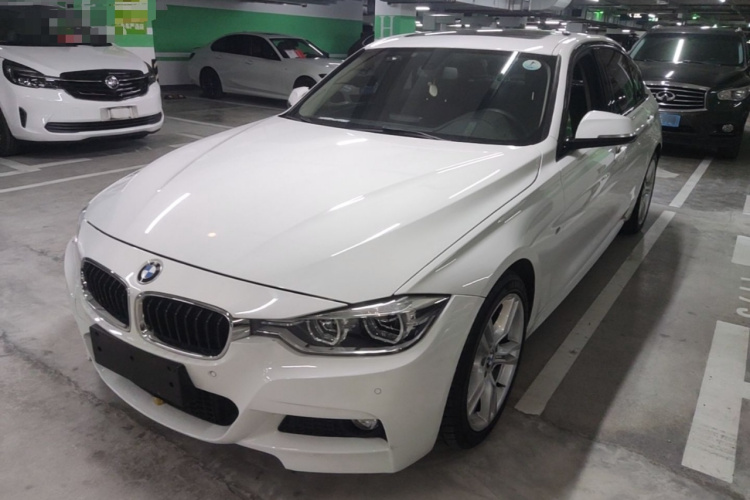 BMW 3 Series 2017 car image #2