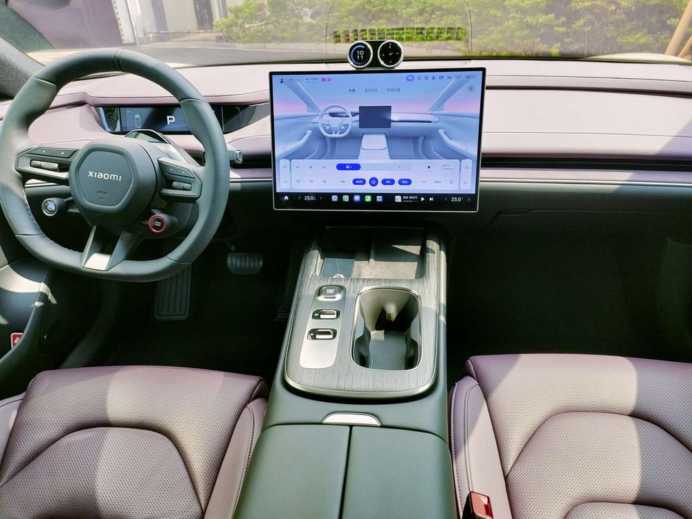 2025 car image #22