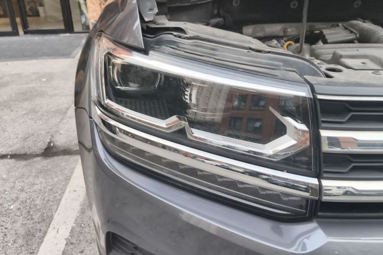 Volkswagen Tharu 2021 car image #8