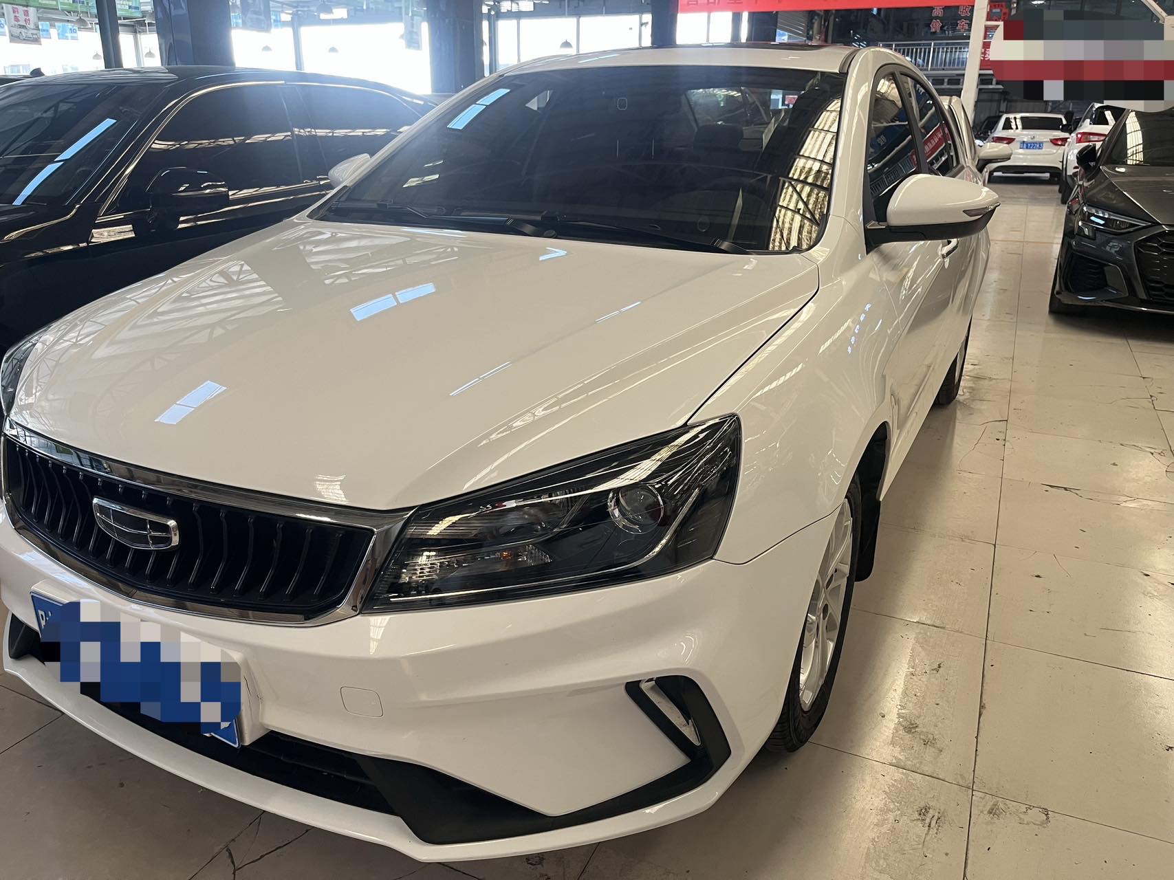 GEELY Emgrand 2021 imagem de carro #2