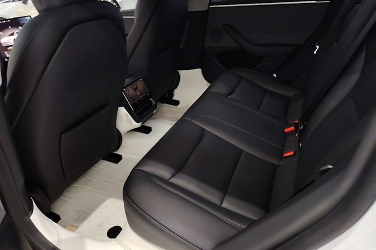 Tesla Model 3 2024 #17 Tesla Model 3 2024 immagine di auto #17