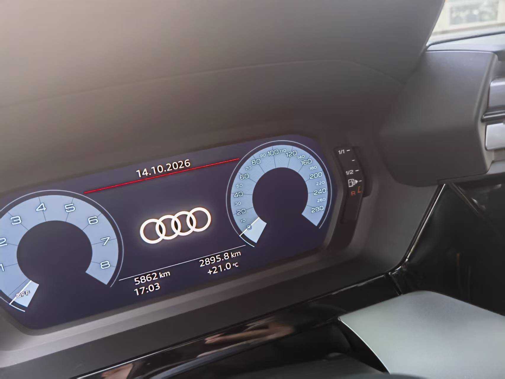 2025 #4 2025 immagine di auto #4