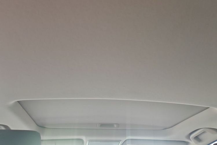 Honda CR-V 2017 immagine di auto #20