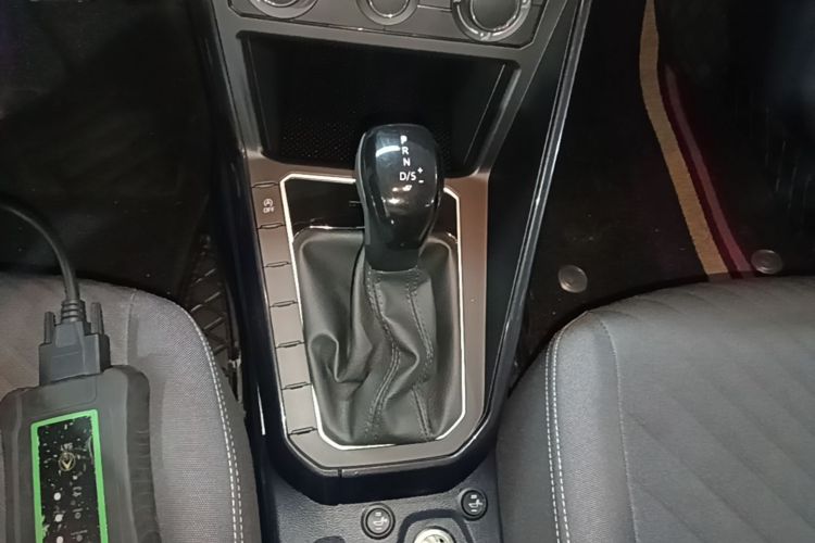Volkswagen Lavida 2024 car image #14