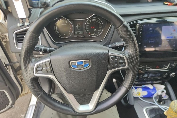GEELY Vision X6 2017 #12 GEELY Vision X6 2017 car image #12
