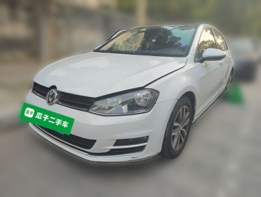 Volkswagen Golf 2015 car image 
