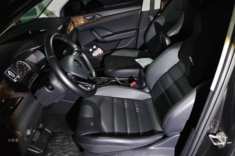 Volkswagen Tharu 2022 car image #17