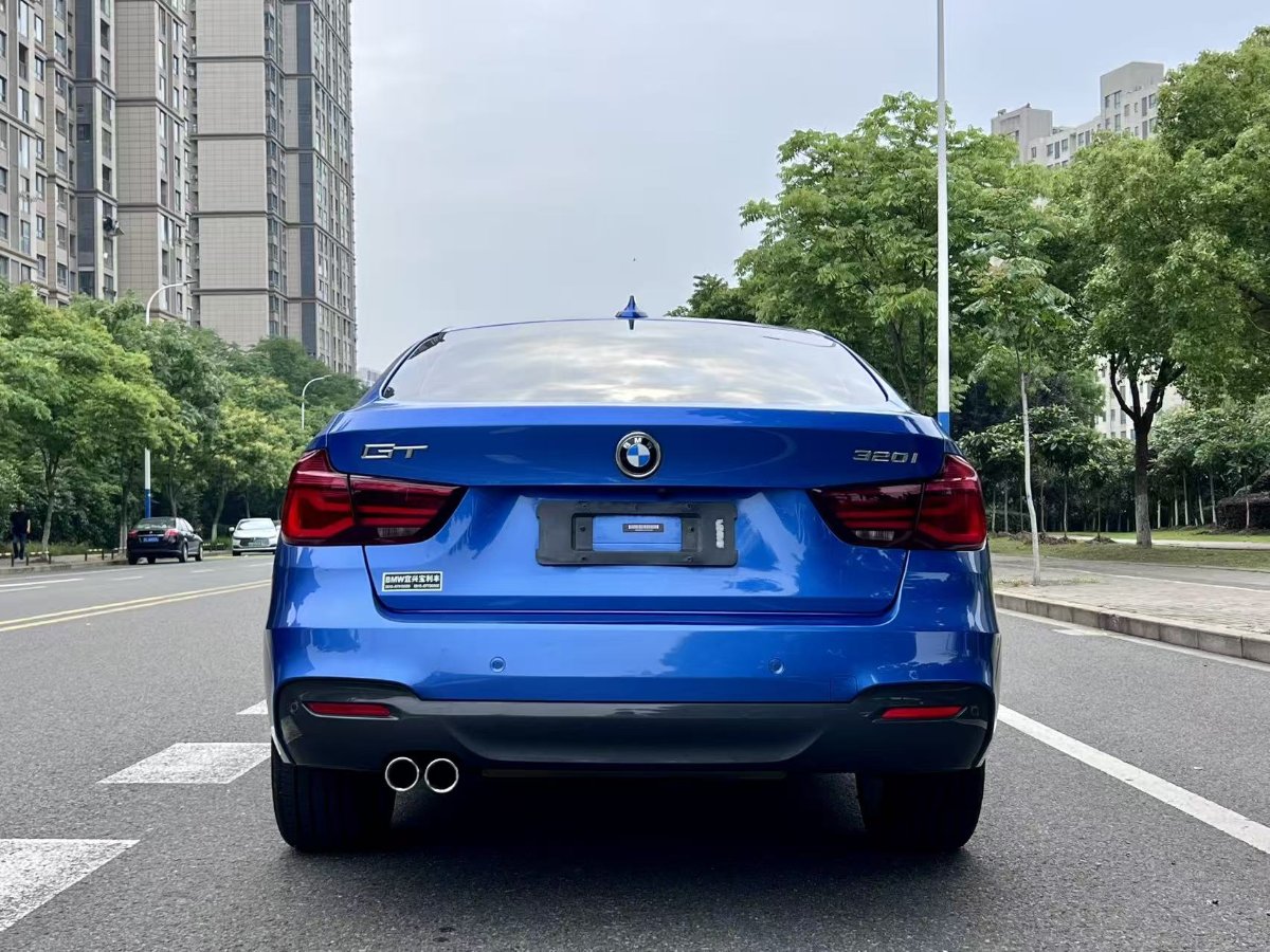 BMW 3 Series GT 2019 изображение автомобиля #3