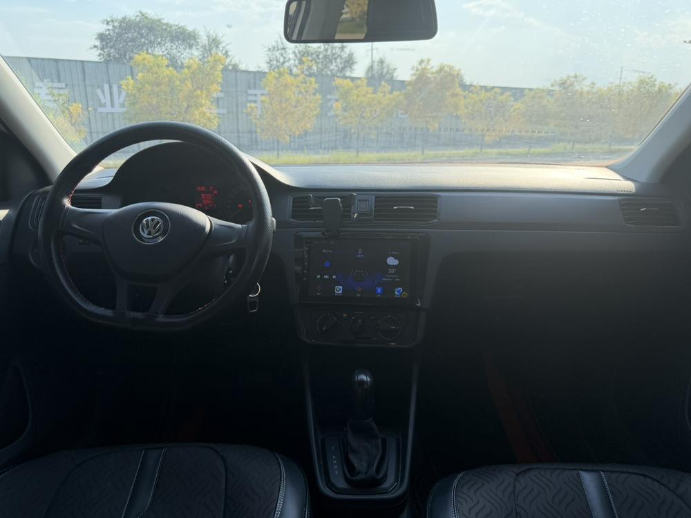 Volkswagen Santana 2022 car image #6
