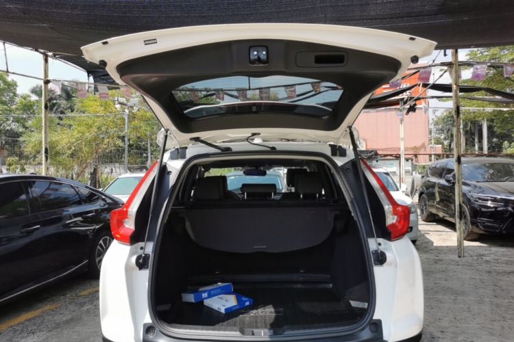 Honda CR-V 2019 immagine di auto #19